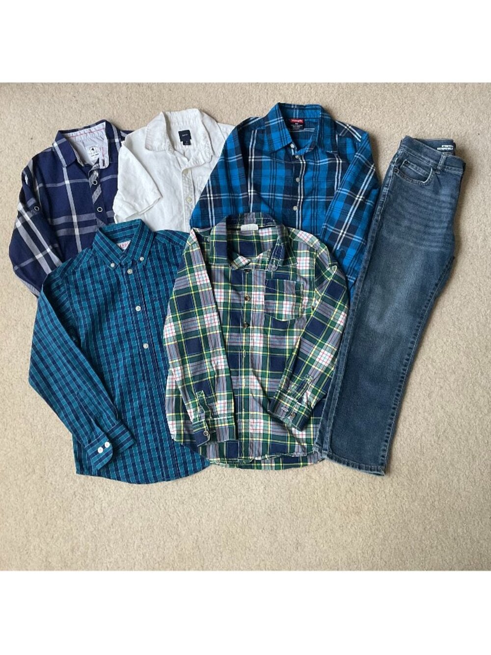 Lot of Boys Button Down Dress Shirt + 1 Jeans - Size 8 M